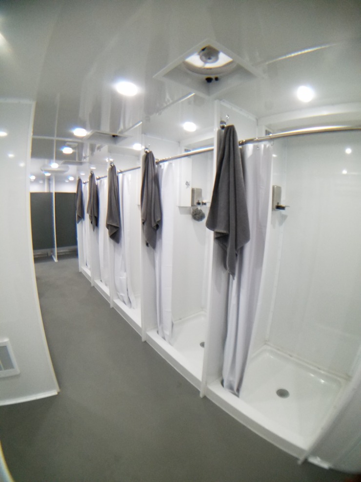 How To Choose Between Portable Toilets and Toilet Trailers