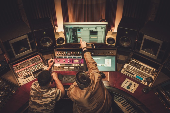 How to Learn Music Production: Free & Paid Ways 2024